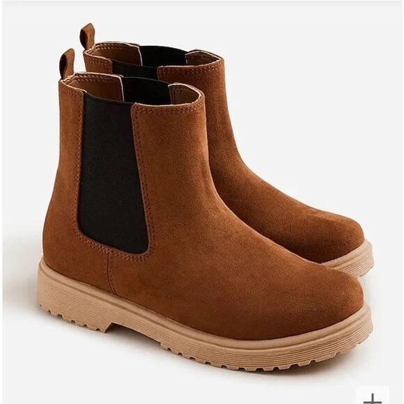 J.Crew Crewcuts Girls' lug-sole boots in brown suede size 13 - Picture 1 of 8